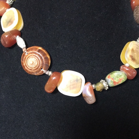 Handmade Heishi Style Carved Natural Shell Stone Necklace 20” L EVC - Picture 4 of 7